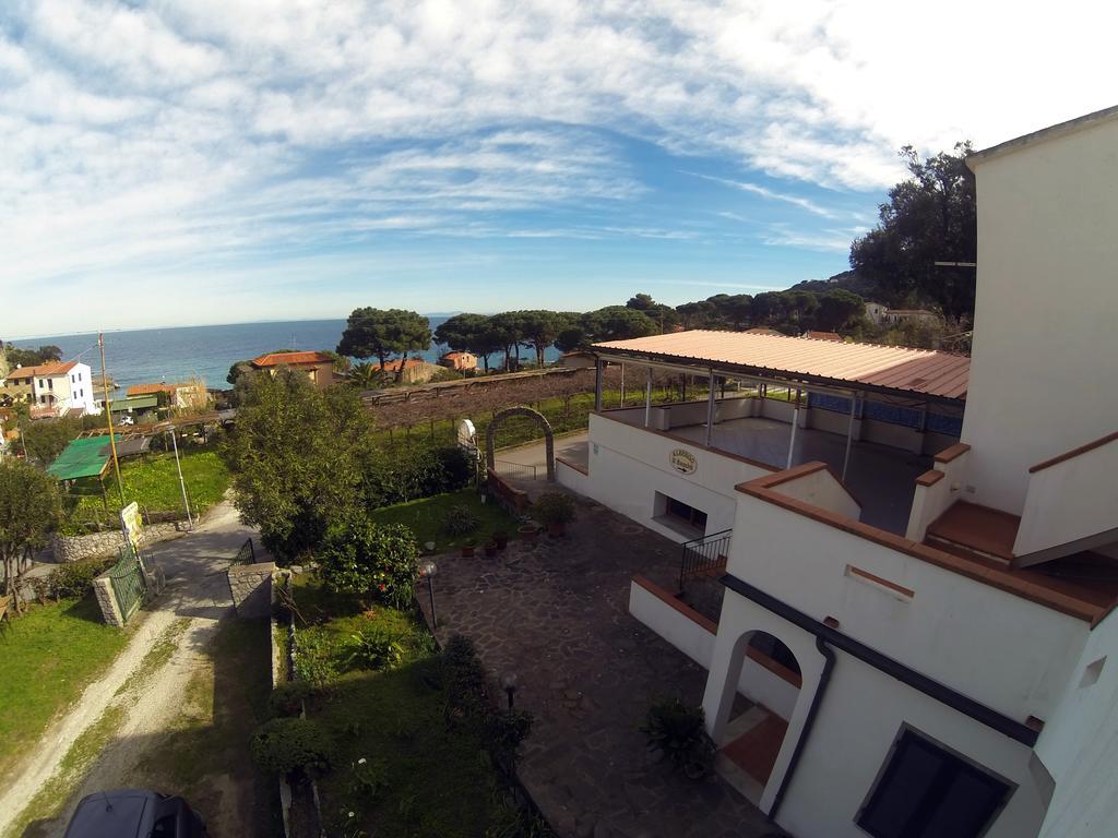 Hotel Holiday Bambu Marciana  Eksteriør bilde